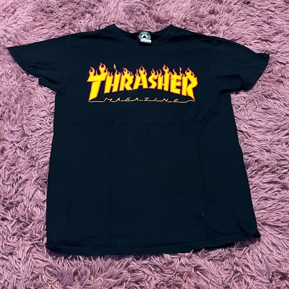 Thrasher Tops - black thrasher t-shirt